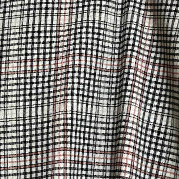 Lane Bryant Plaid Capri Pants Size 26 - EUC - Picture 2 of 4